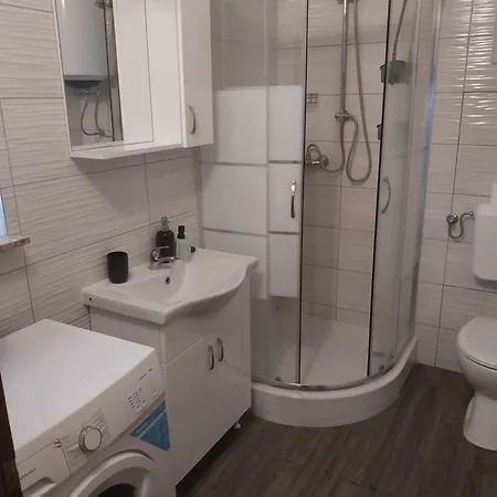 Apartment La-li-nea -top Location 5 Minute Walk *